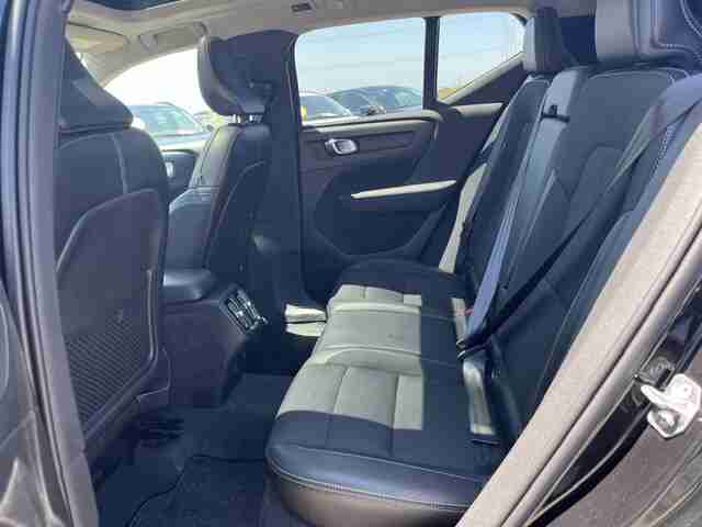 volvo-xc40-2019-diesel-1969cc