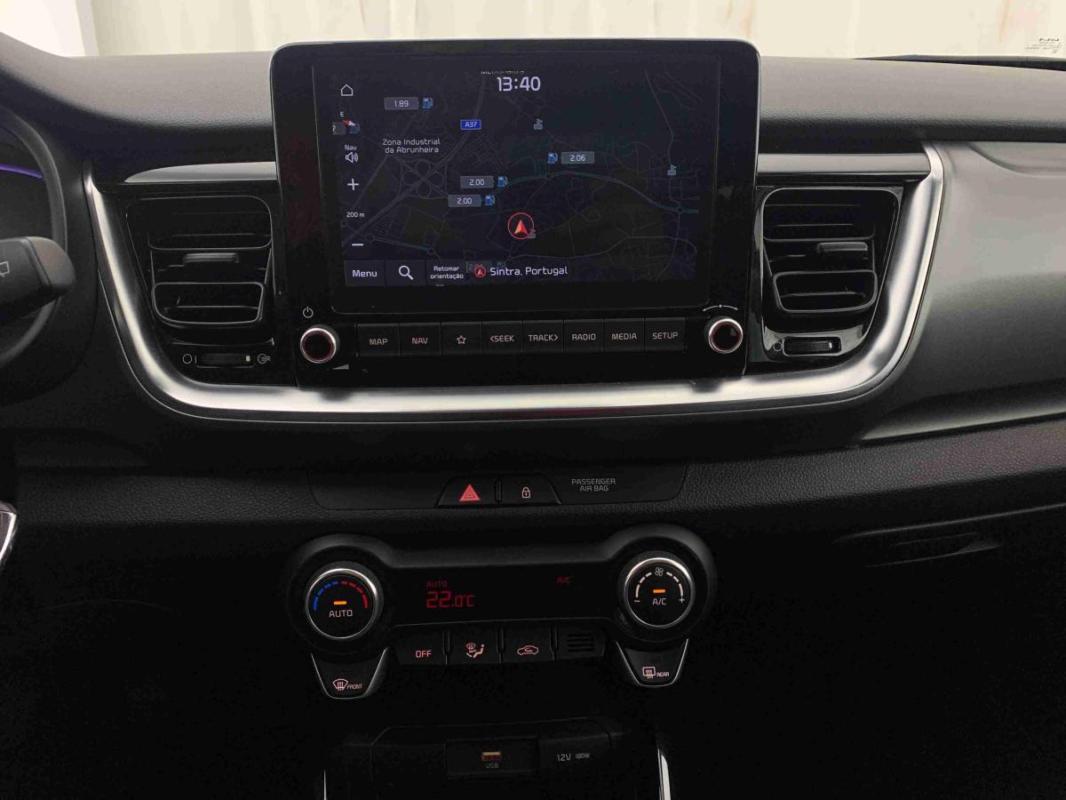 kia-stonic-2025-gasolina-1197cc