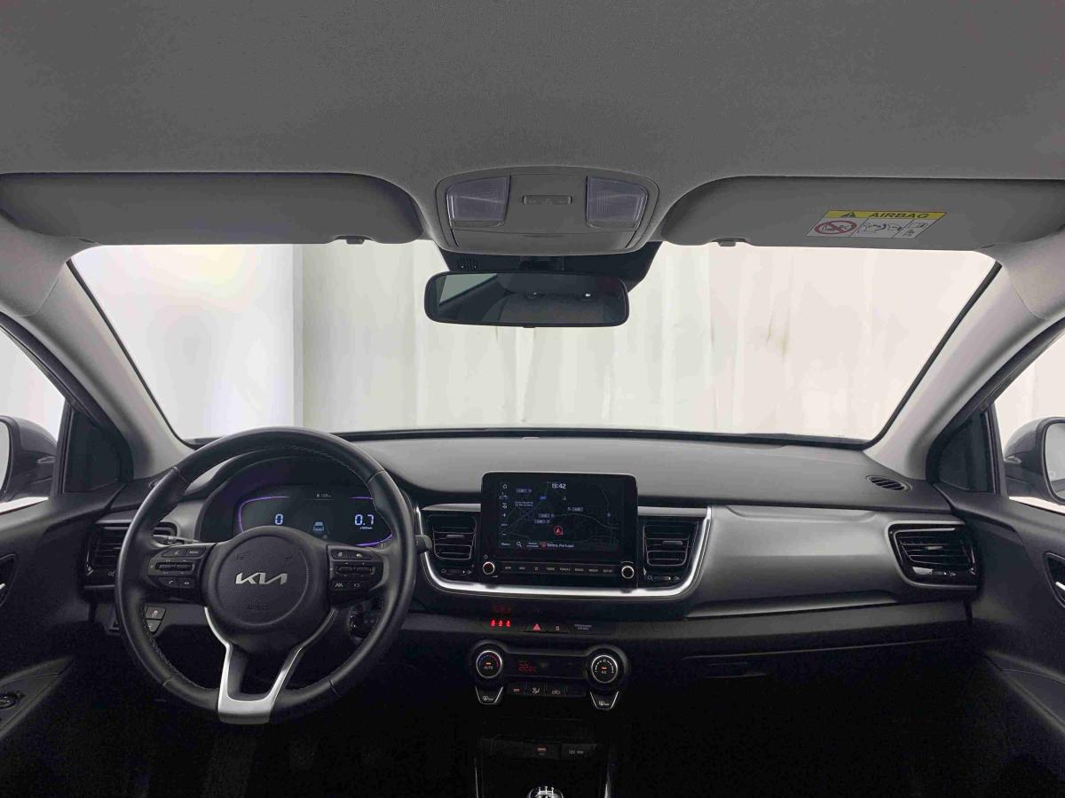 kia-stonic-2025-gasolina-1197cc