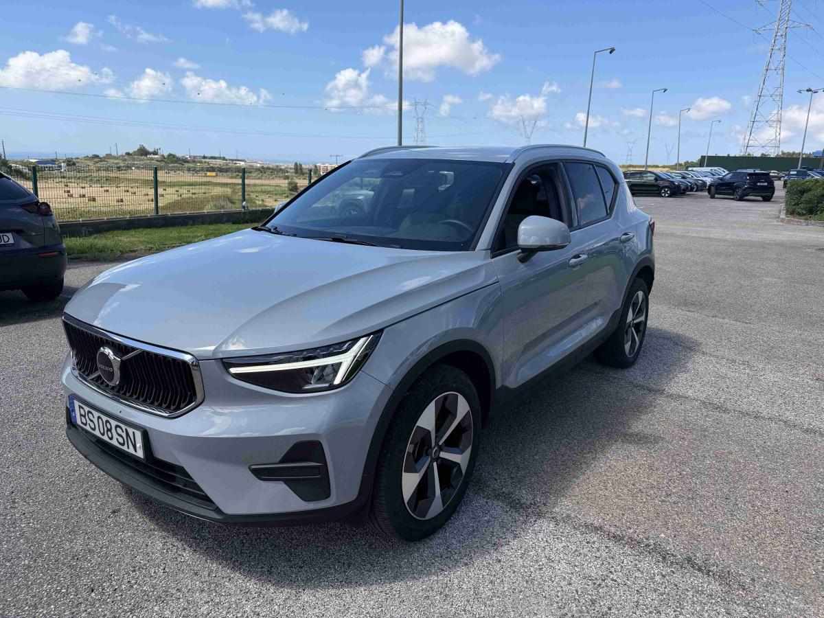 volvo-xc40-2025-gasolina-1969cc