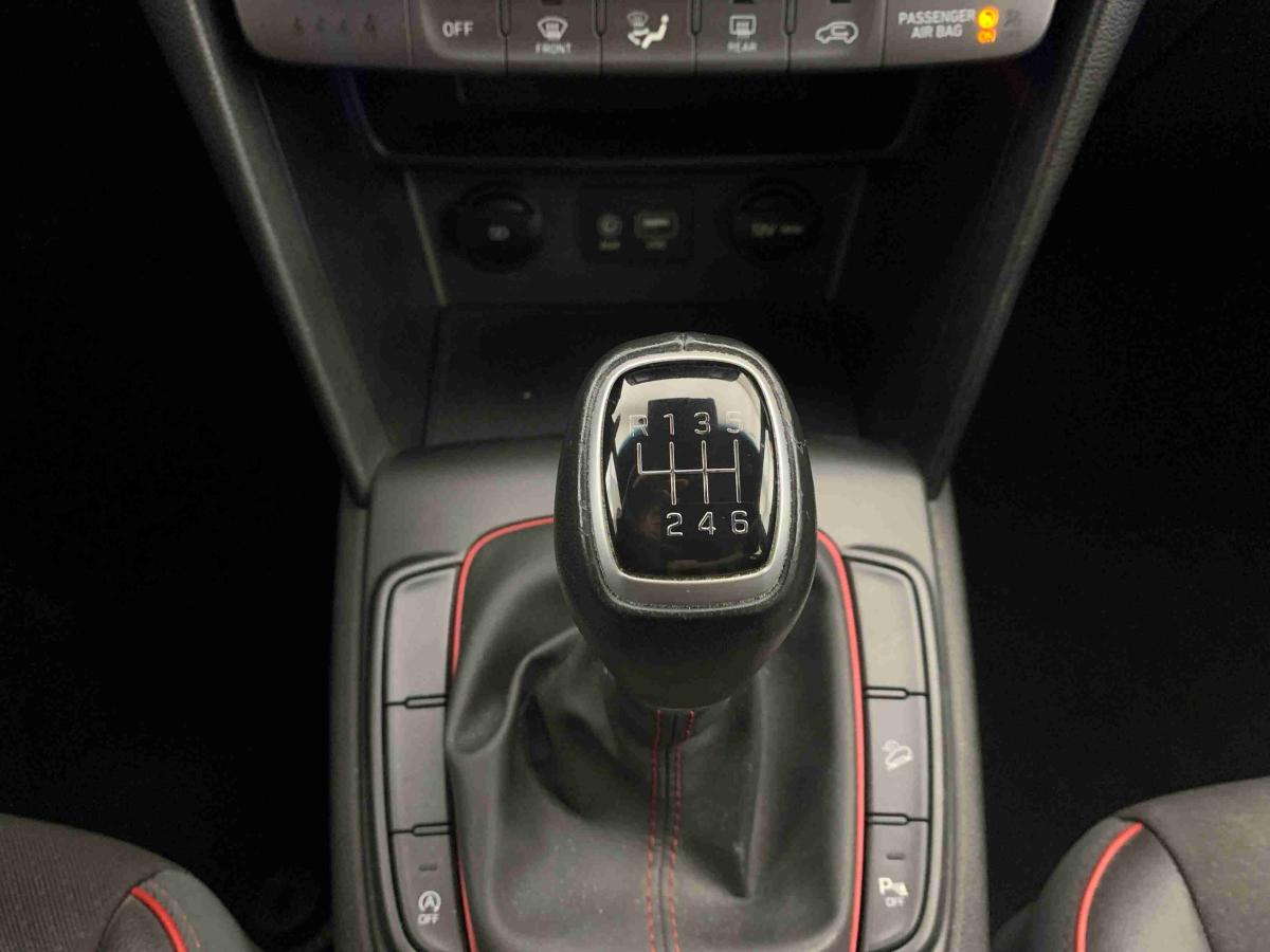 hyundai-kauai-2020-gasolina-998cc