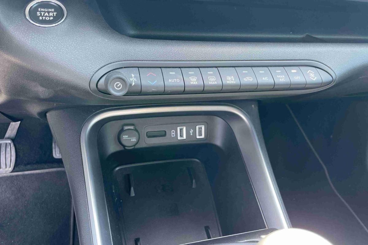 jeep-avenger-2025-gasolina-1199cc