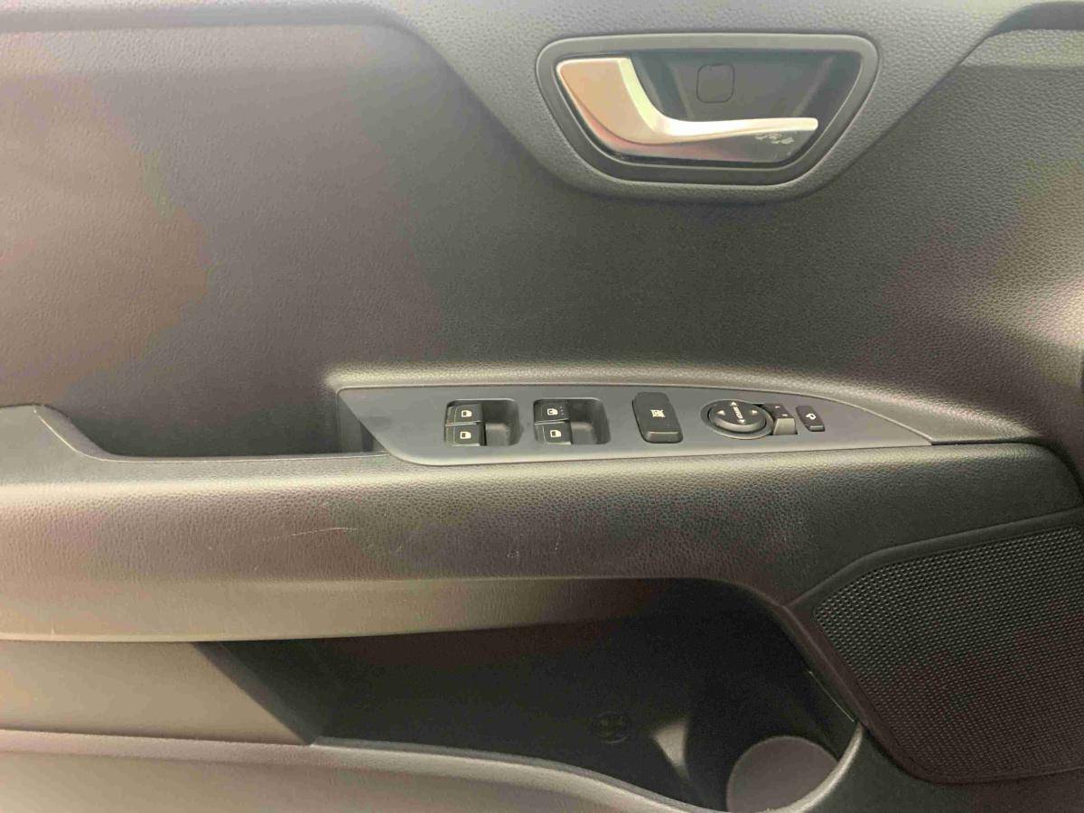 kia-stonic-2025-gasolina-998cc