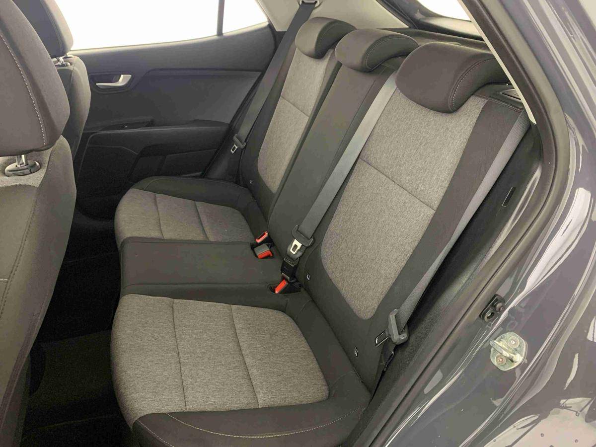 kia-stonic-2021-gasolina-1197cc