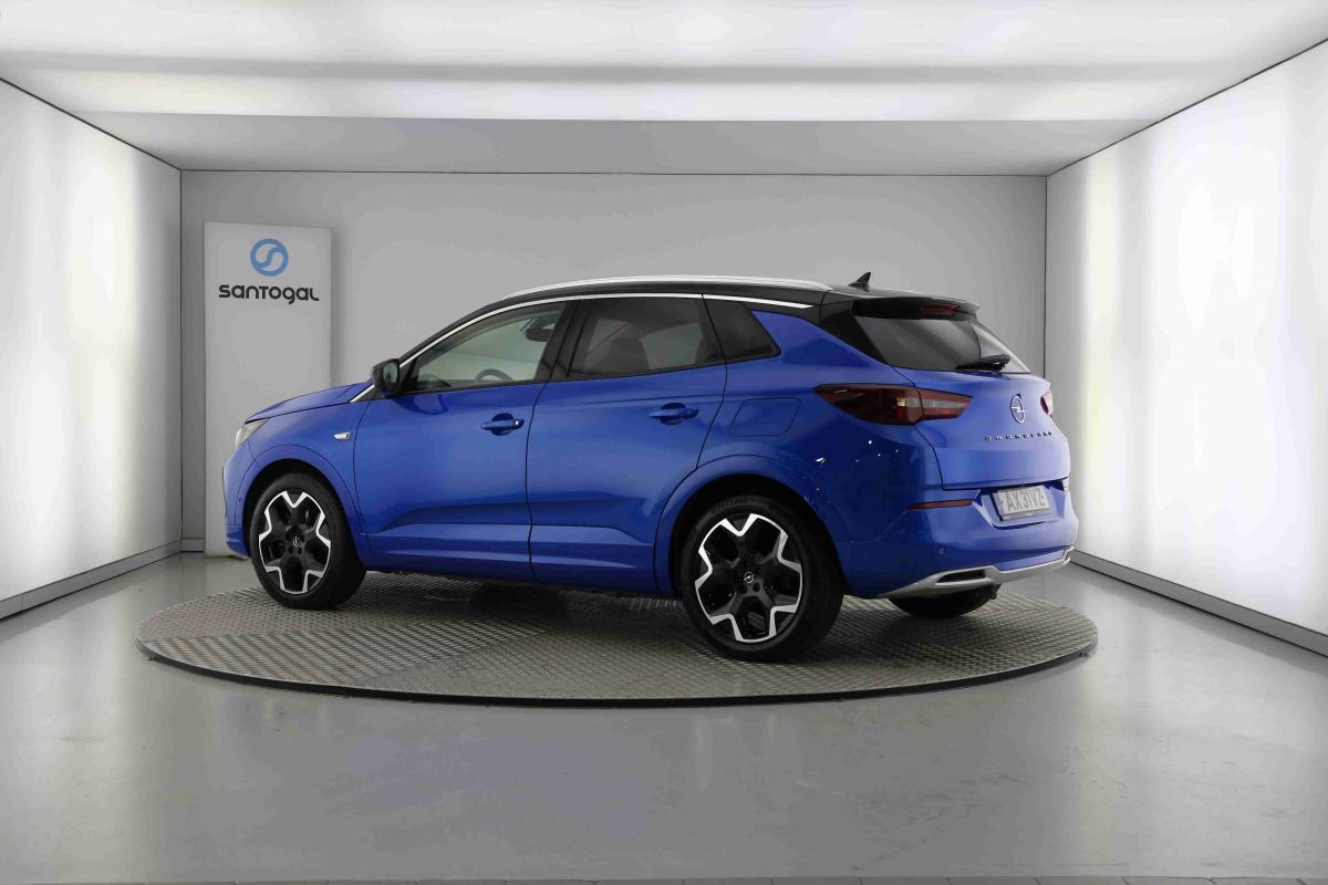 opel-grandland-2023-hibrido-1598cc