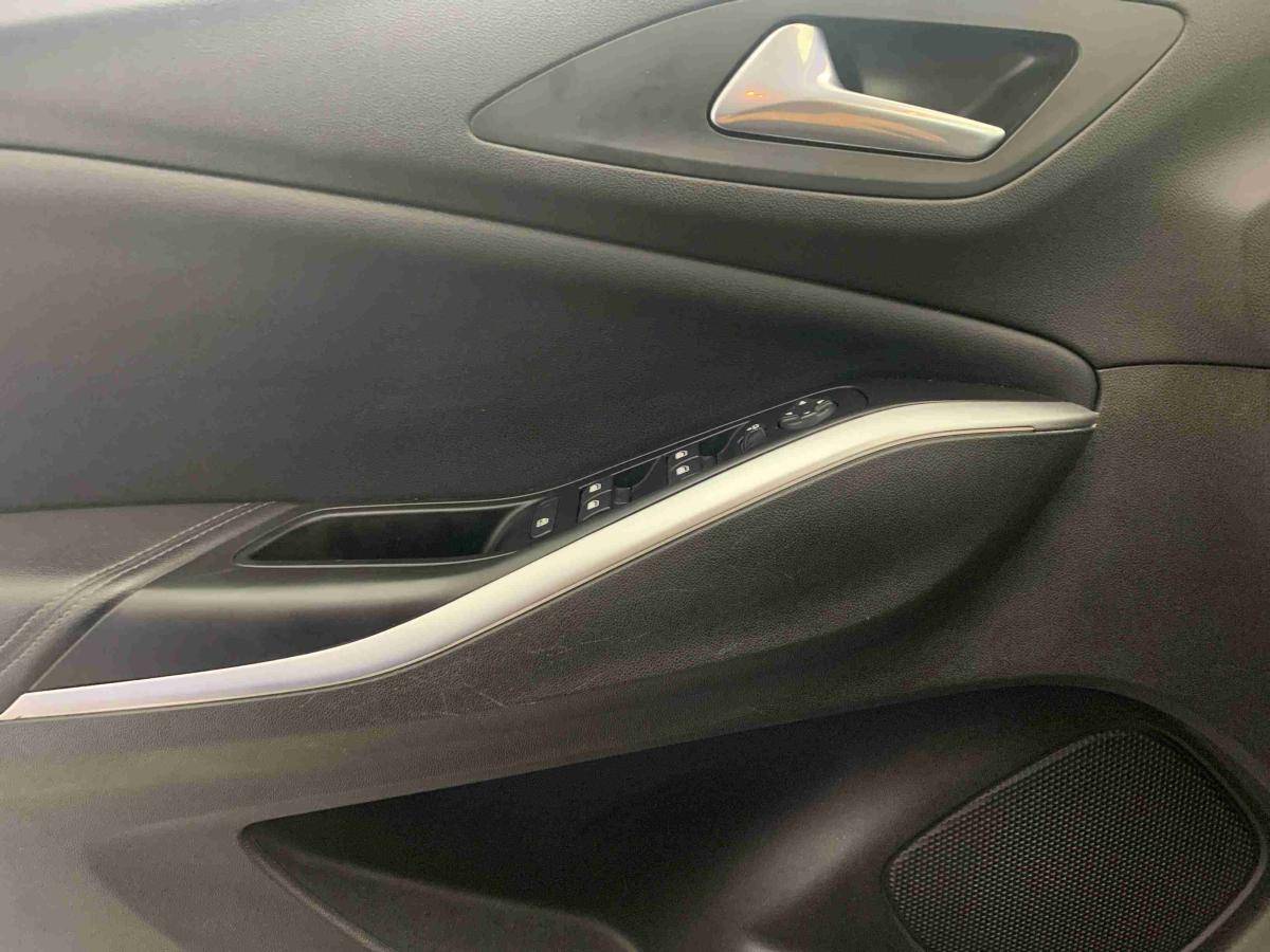 opel-grandland-2023-hibrido-1598cc