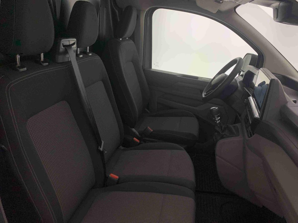 volkswagen-transporter-2025-diesel-1996cc