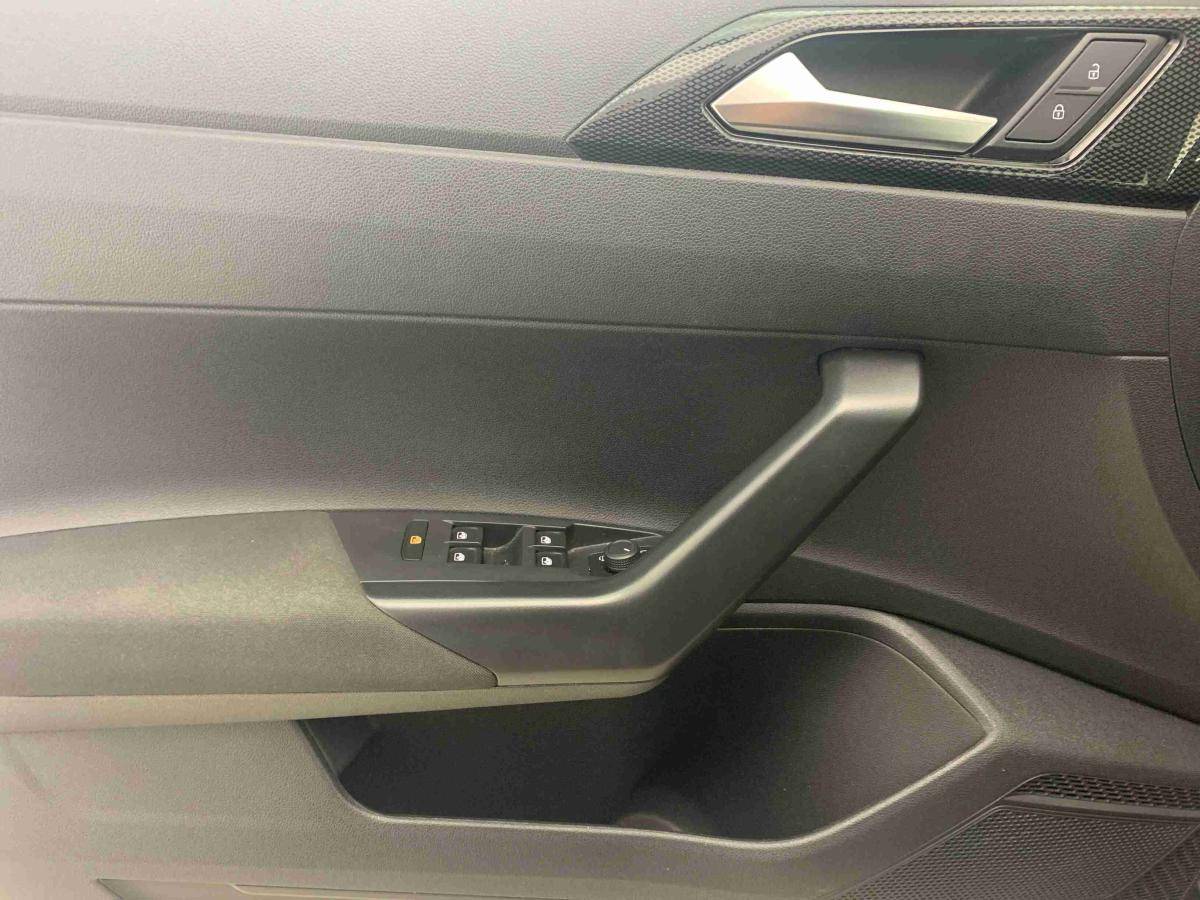 volkswagen-taigo-2024-gasolina-999cc
