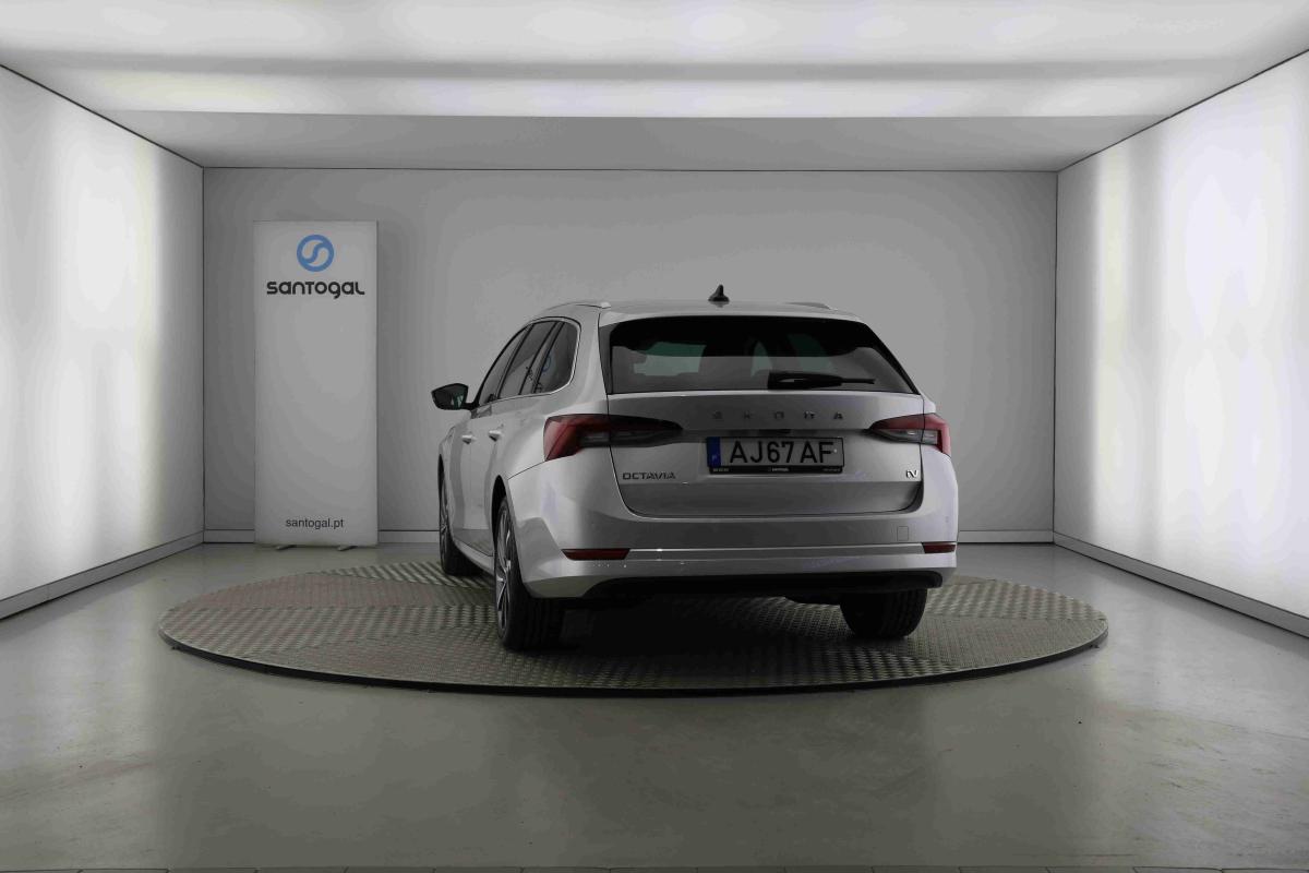 skoda-octavia-2021-hibrido-1395cc