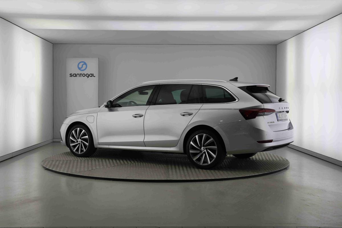 skoda-octavia-2021-hibrido-1395cc