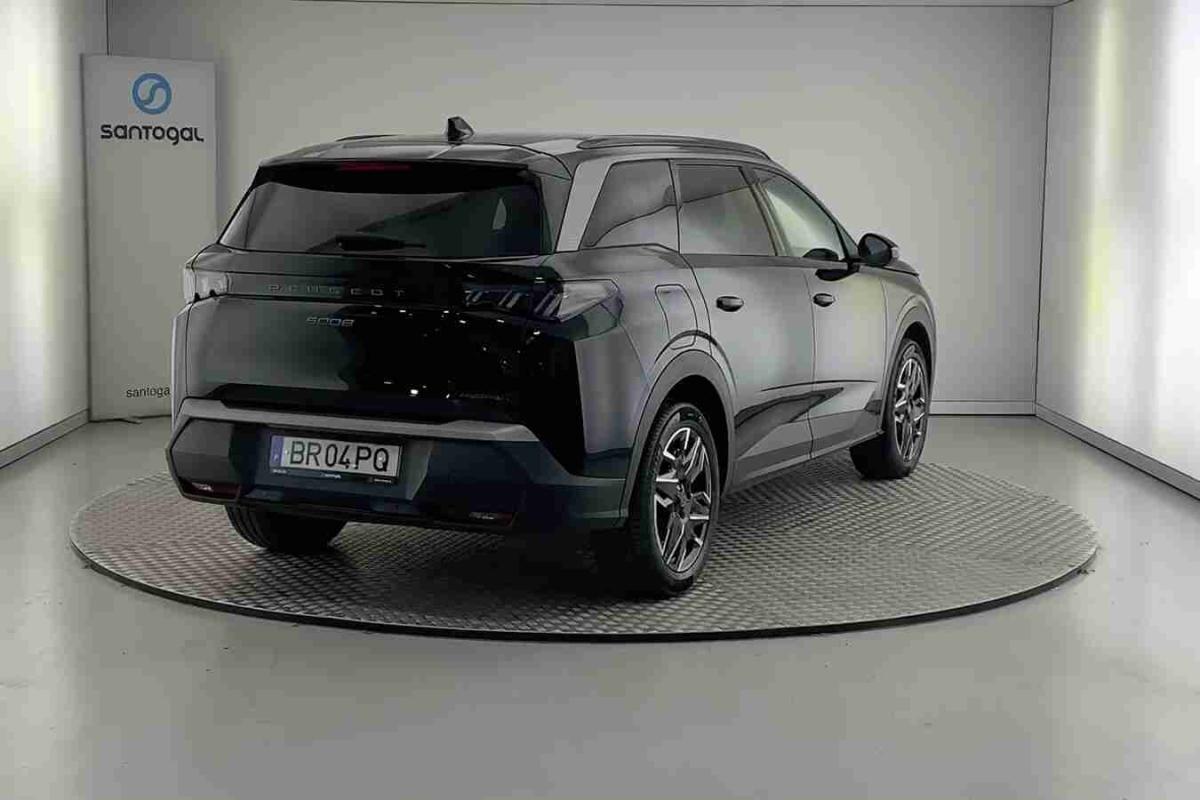 peugeot-5008-2025-gasolina-1199cc