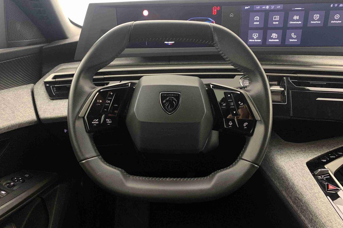 peugeot-5008-2025-gasolina-1199cc
