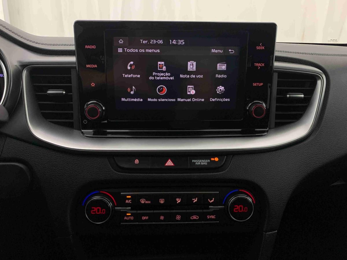 kia-xceed-2023-gasolina-998cc