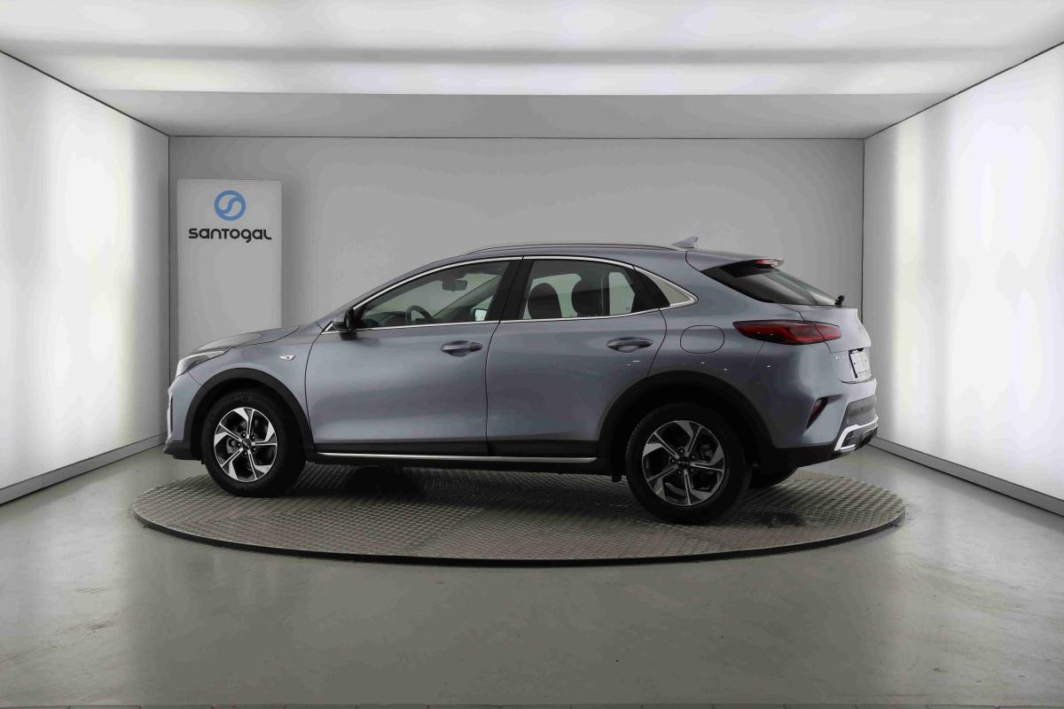 kia-xceed-2025-gasolina-998cc