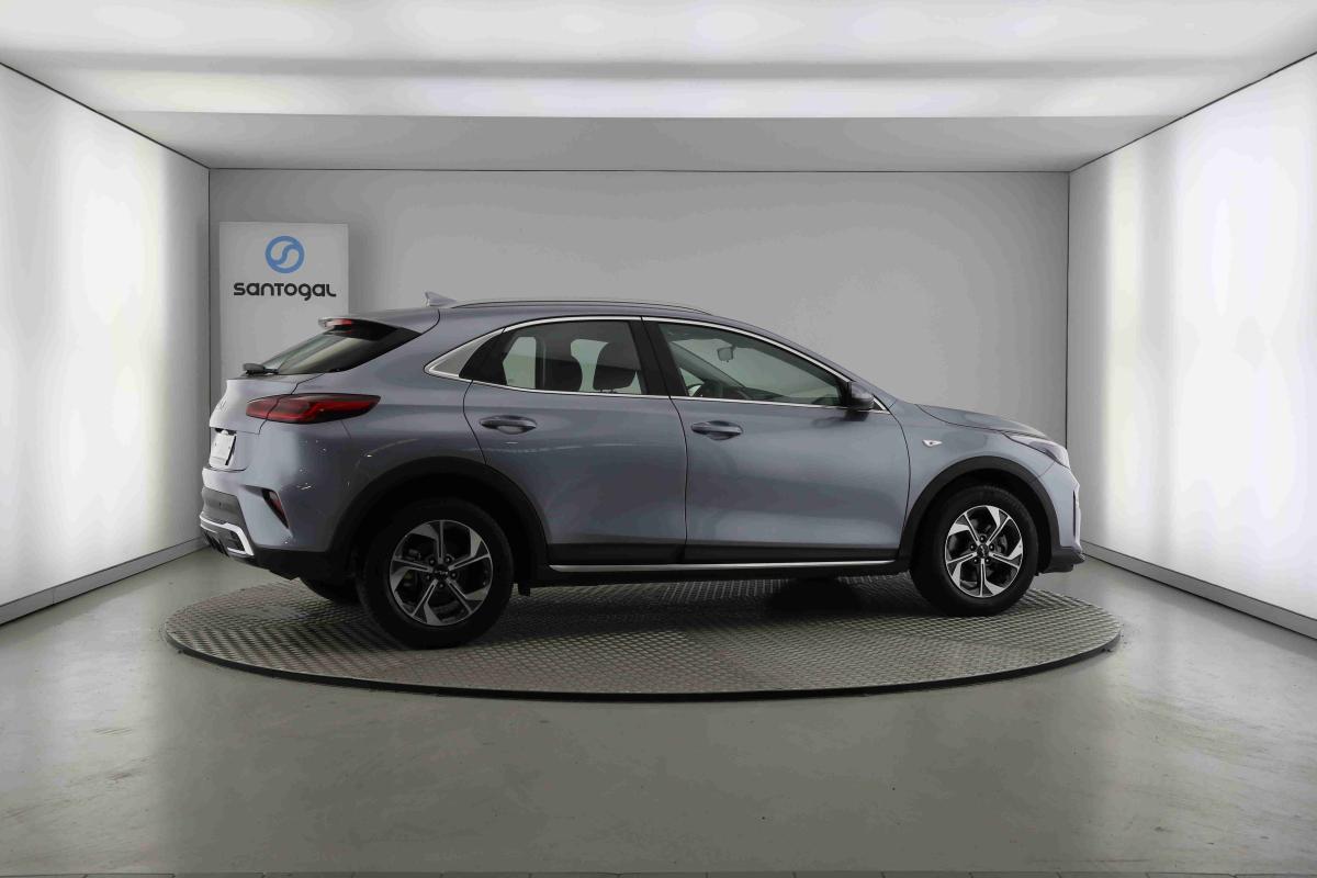 kia-xceed-2025-gasolina-998cc