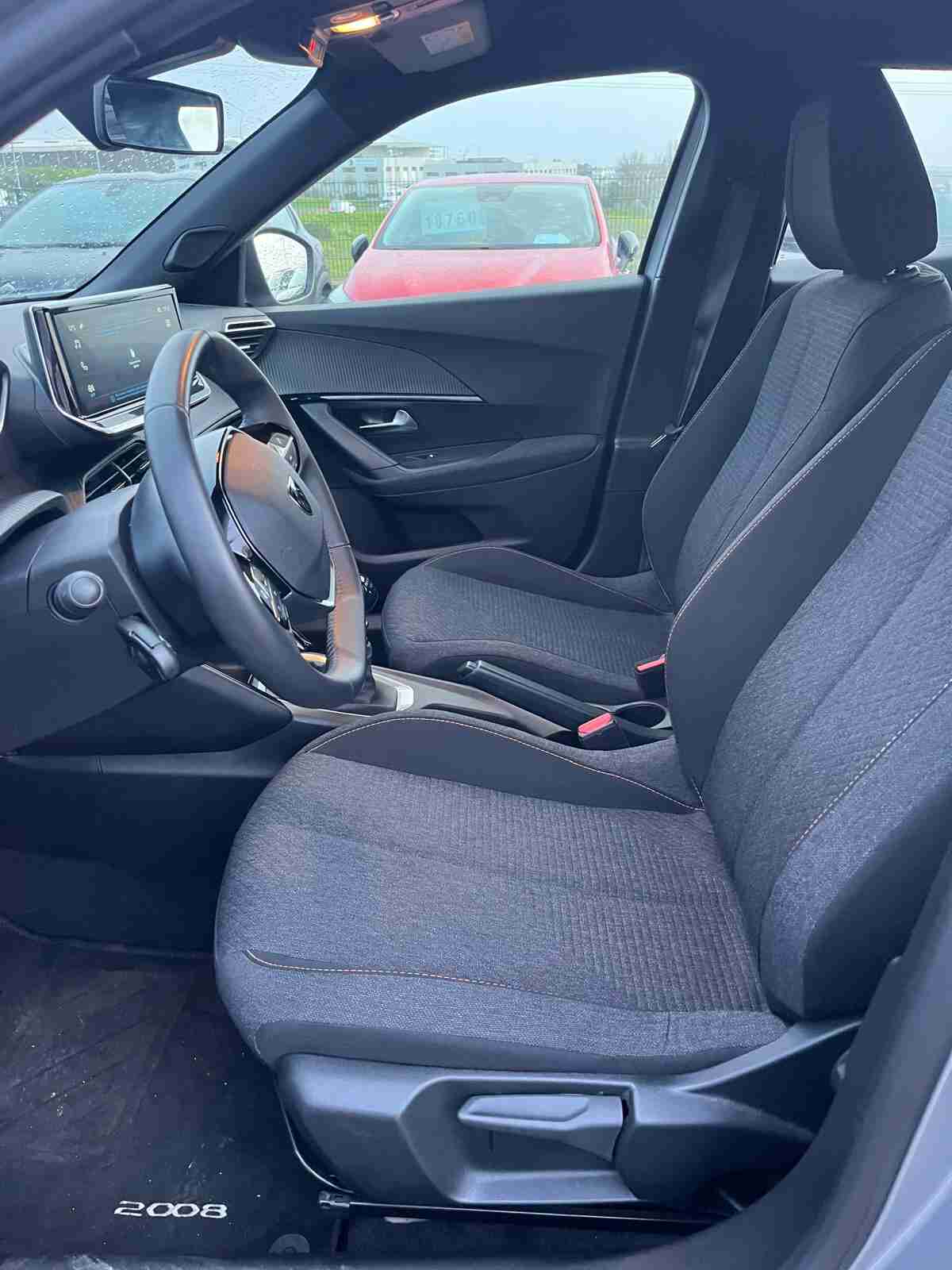 peugeot-2008-2025-gasolina-1199cc