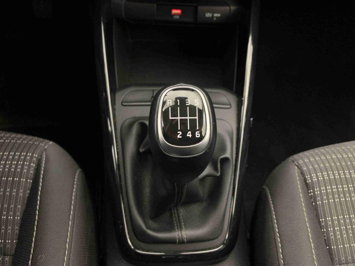kia-stonic-2025-gasolina-998cc