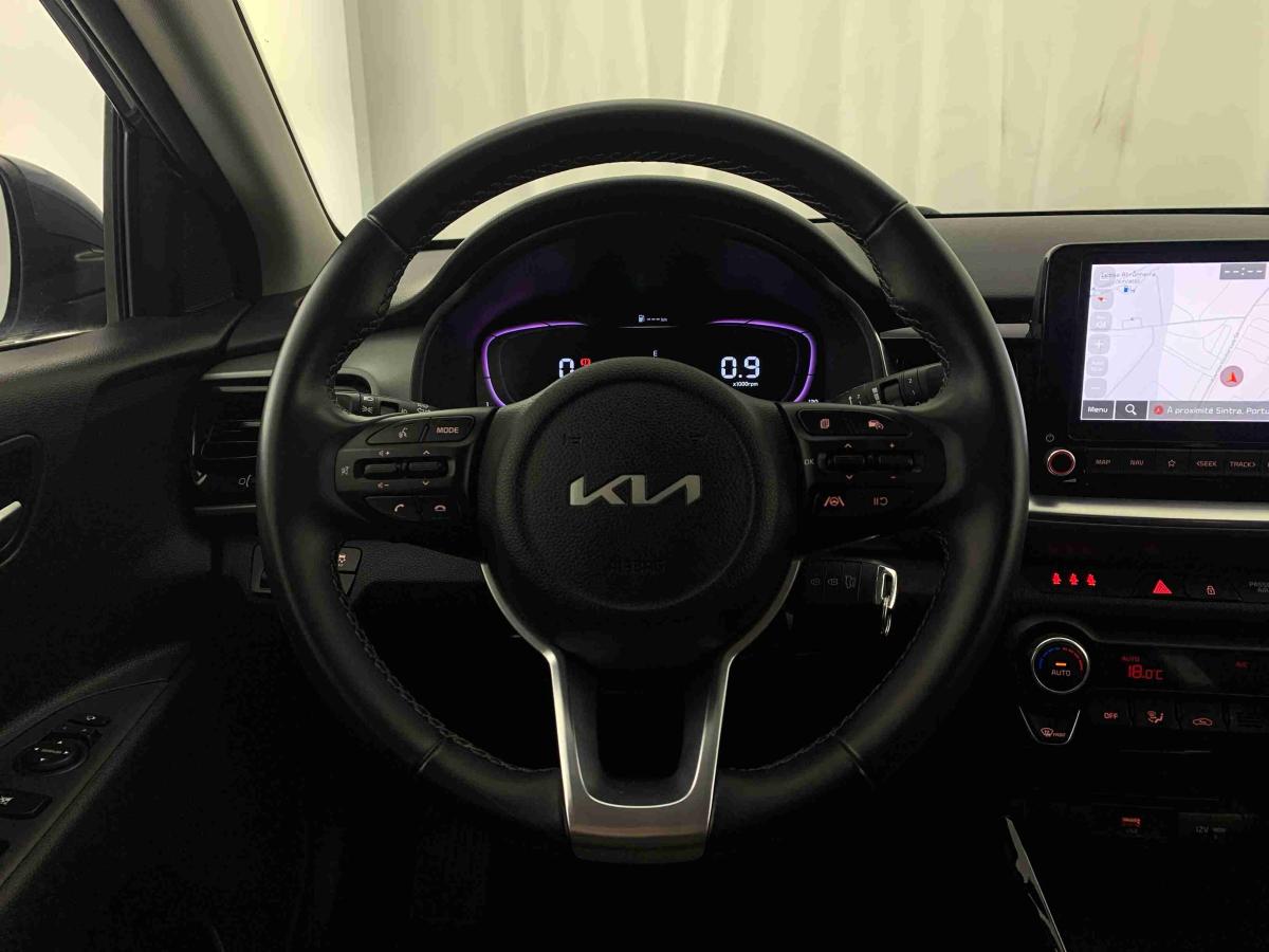 kia-stonic-2025-gasolina-998cc