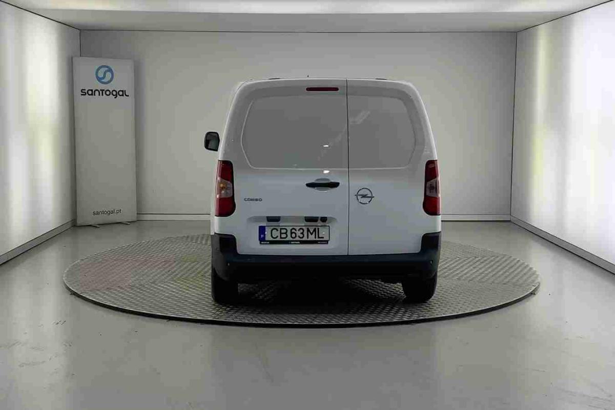 opel-combo-2025-diesel-1499cc