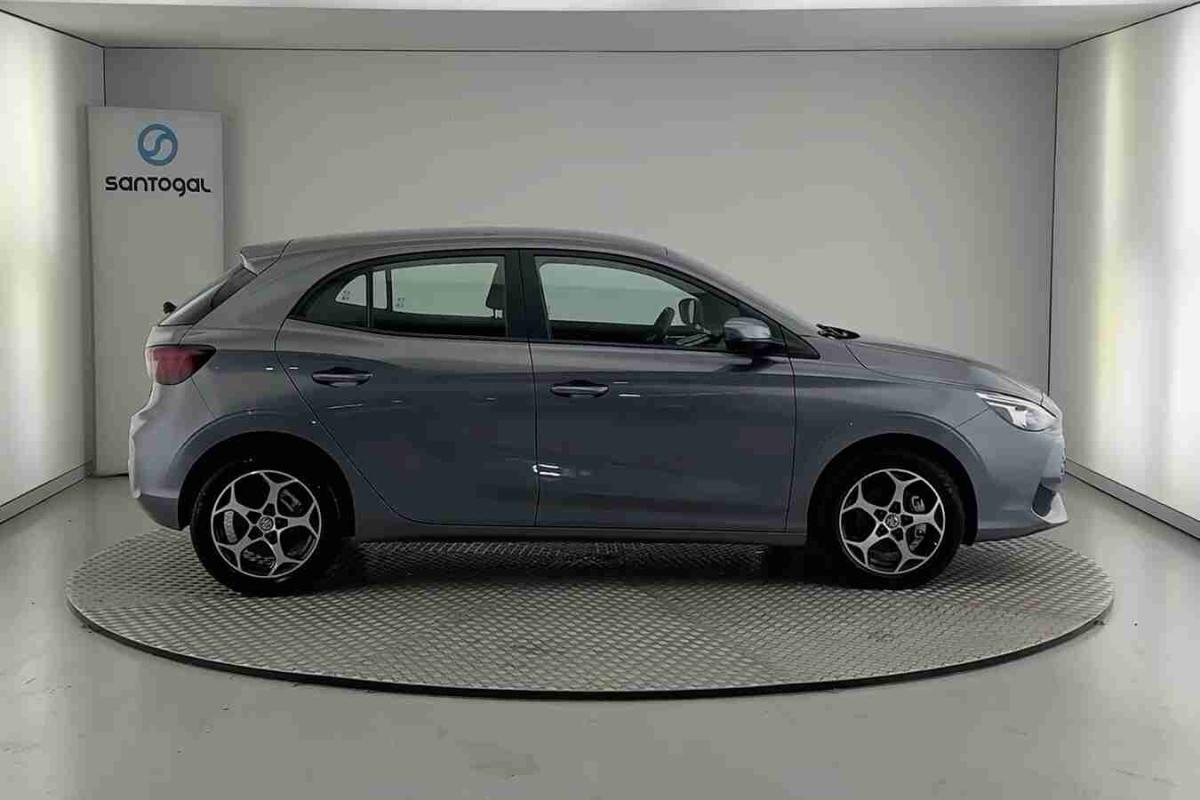 mg-mg3-2025-gasolina-1498cc