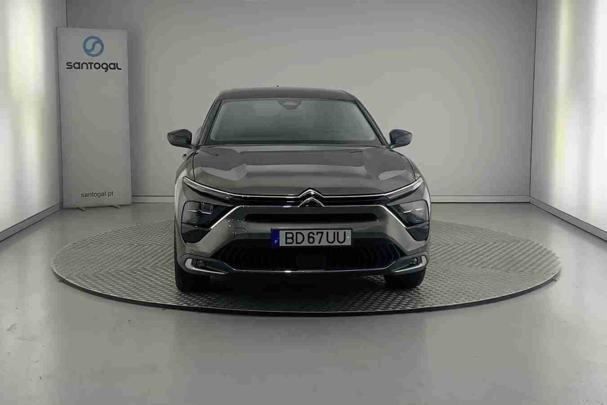 citroen-c5-x-2023-hibrido-1598cc