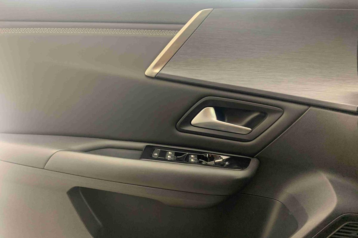 citroen-c5-x-2023-hibrido-1598cc