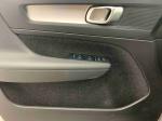 volvo-xc40-2025-gasolina-1969cc