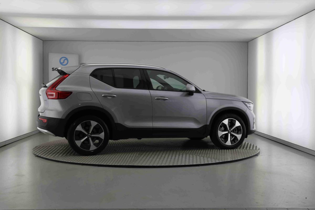 volvo-xc40-2025-gasolina-1969cc