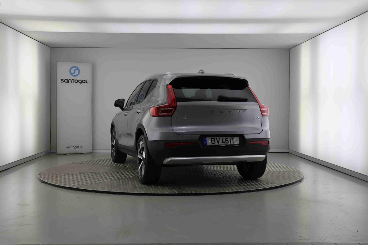 volvo-xc40-2025-gasolina-1969cc