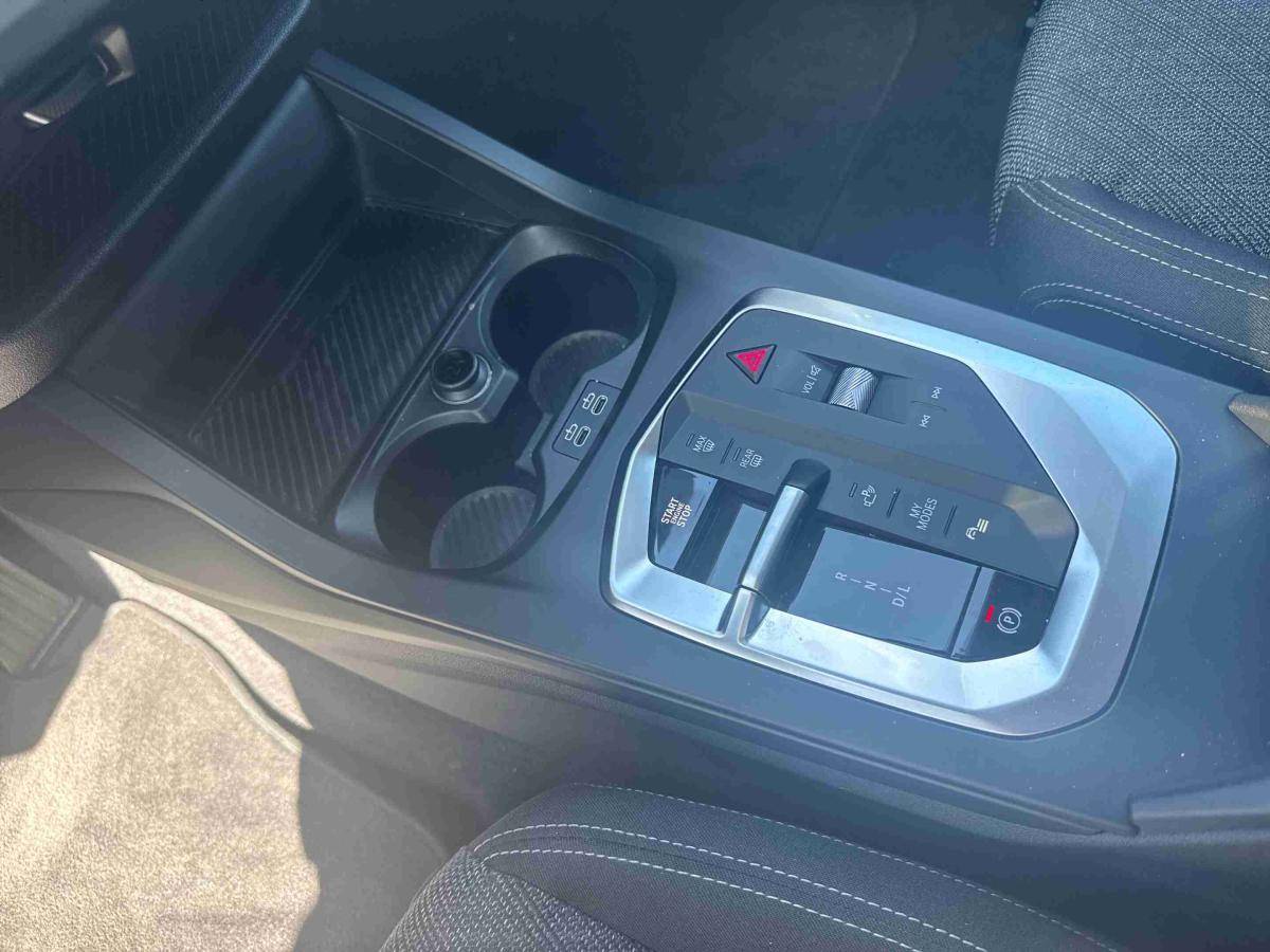 bmw-321-2025-gasolina-1499cc