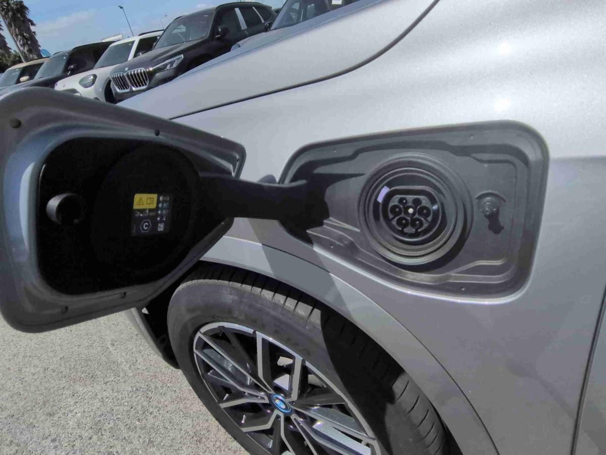 bmw-x1-2025-hibrido-1499cc