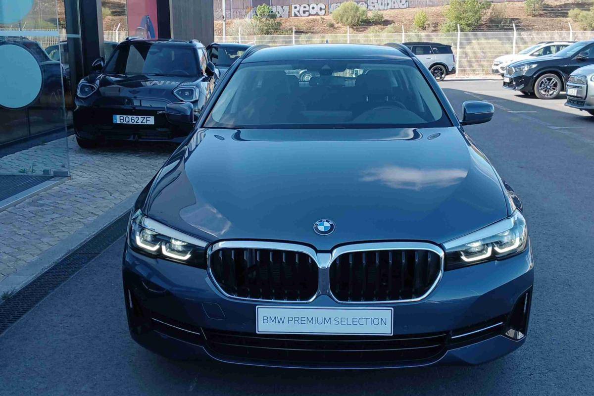 bmw-serie-5-2024-diesel-1995cc
