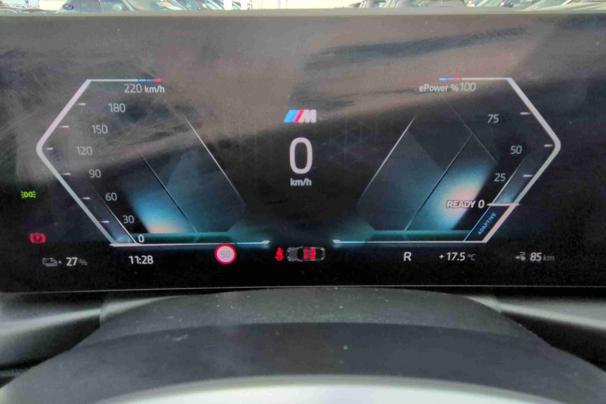 bmw-i4-2024-eletrico-0cc
