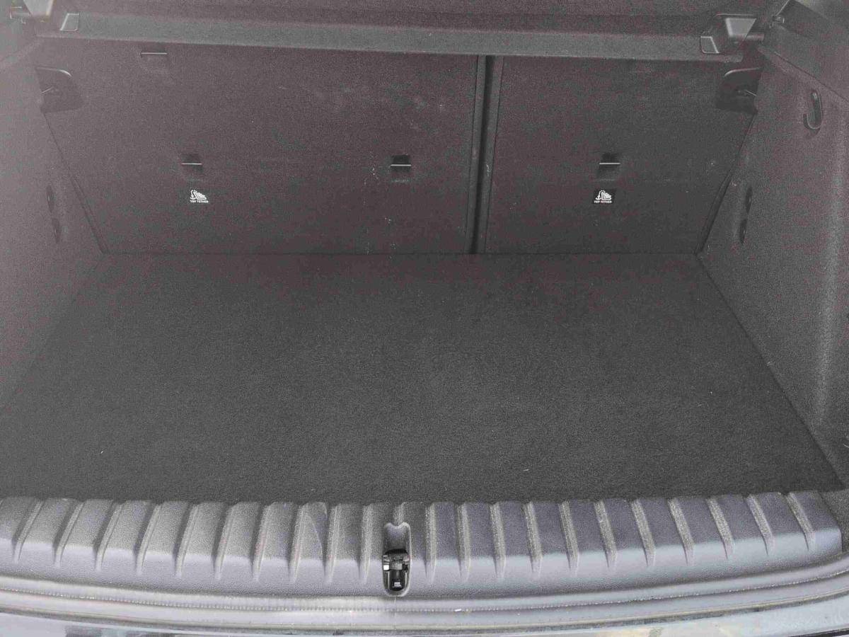 bmw-serie-1-2025-gasolina-1499cc