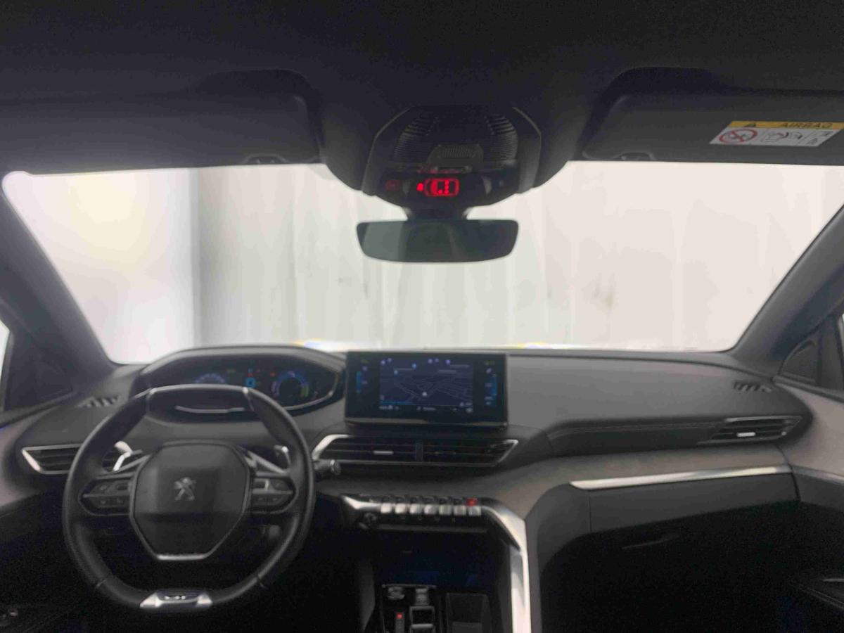 peugeot-3008-2023-hibrido-1598cc