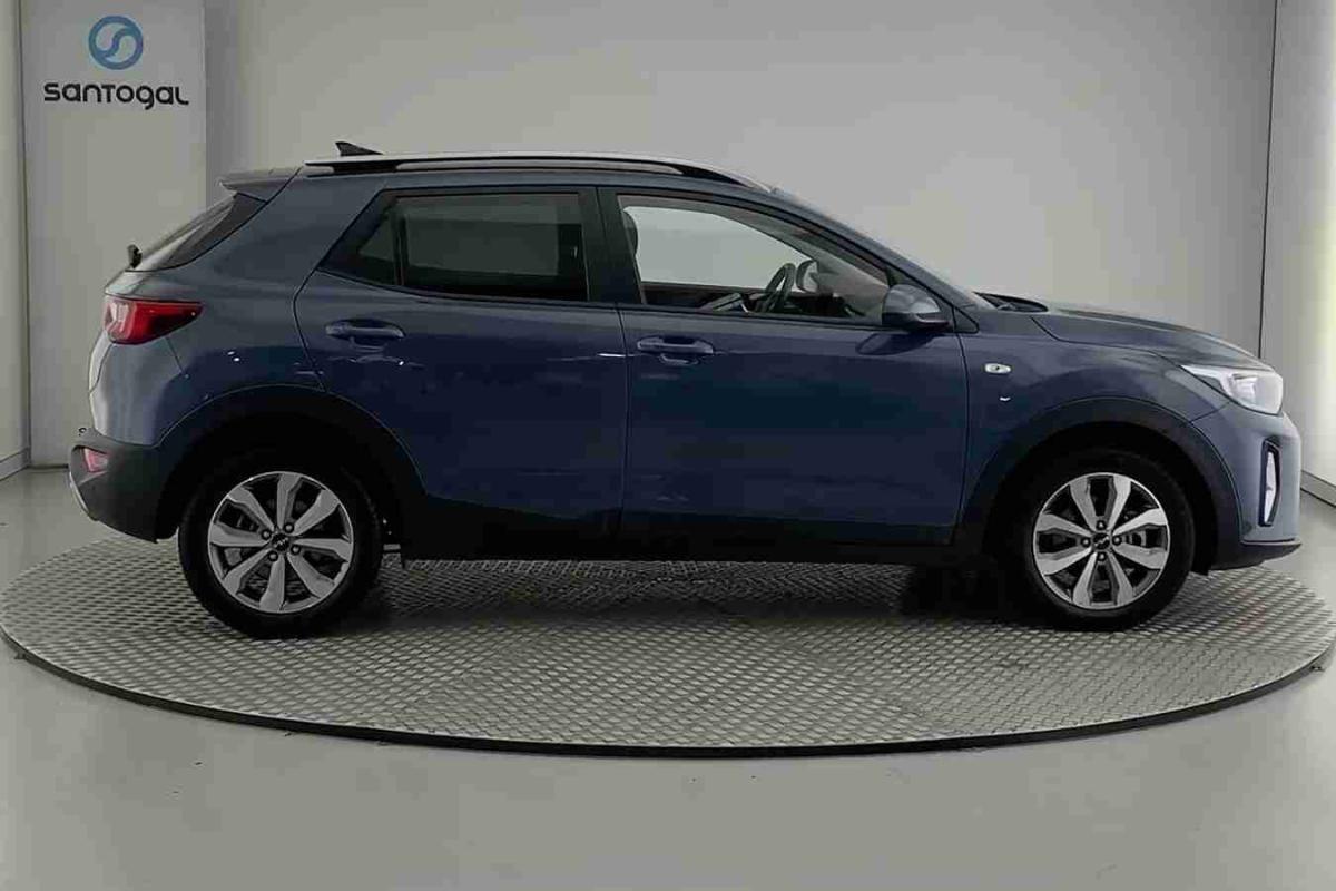 kia-stonic-2025-gasolina-1197cc