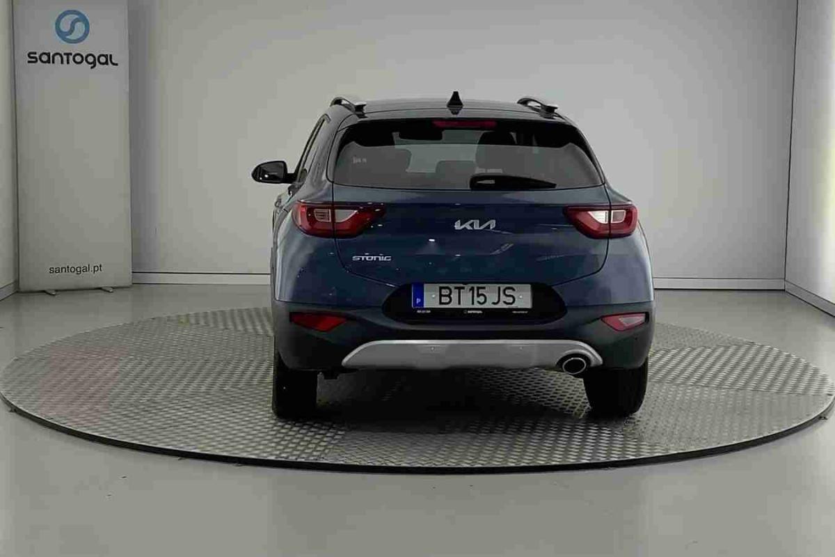 kia-stonic-2025-gasolina-1197cc