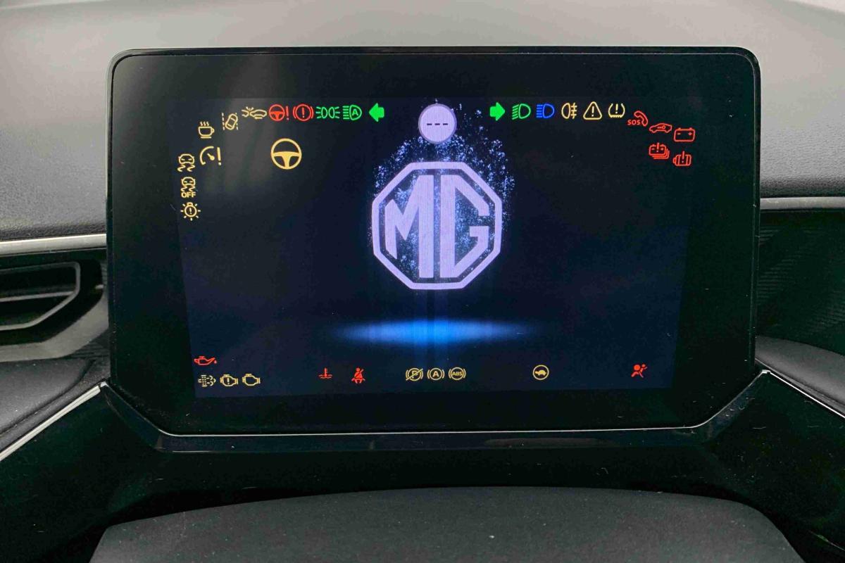 mg-mg3-2025-gasolina-1498cc