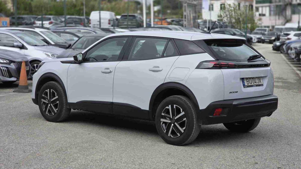 peugeot-2008-2025-gasolina-1199cc