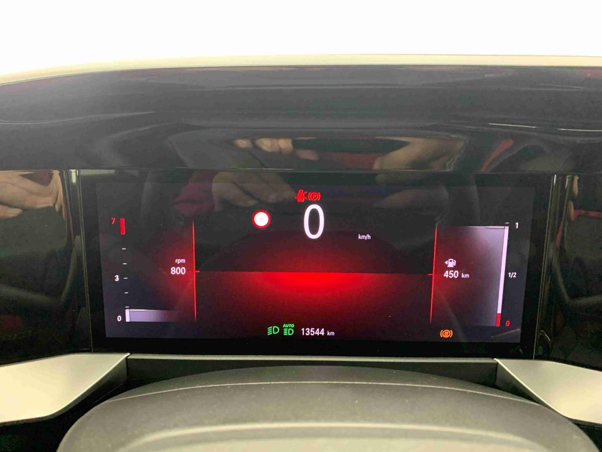 opel-mokka-2025-gasolina-1199cc