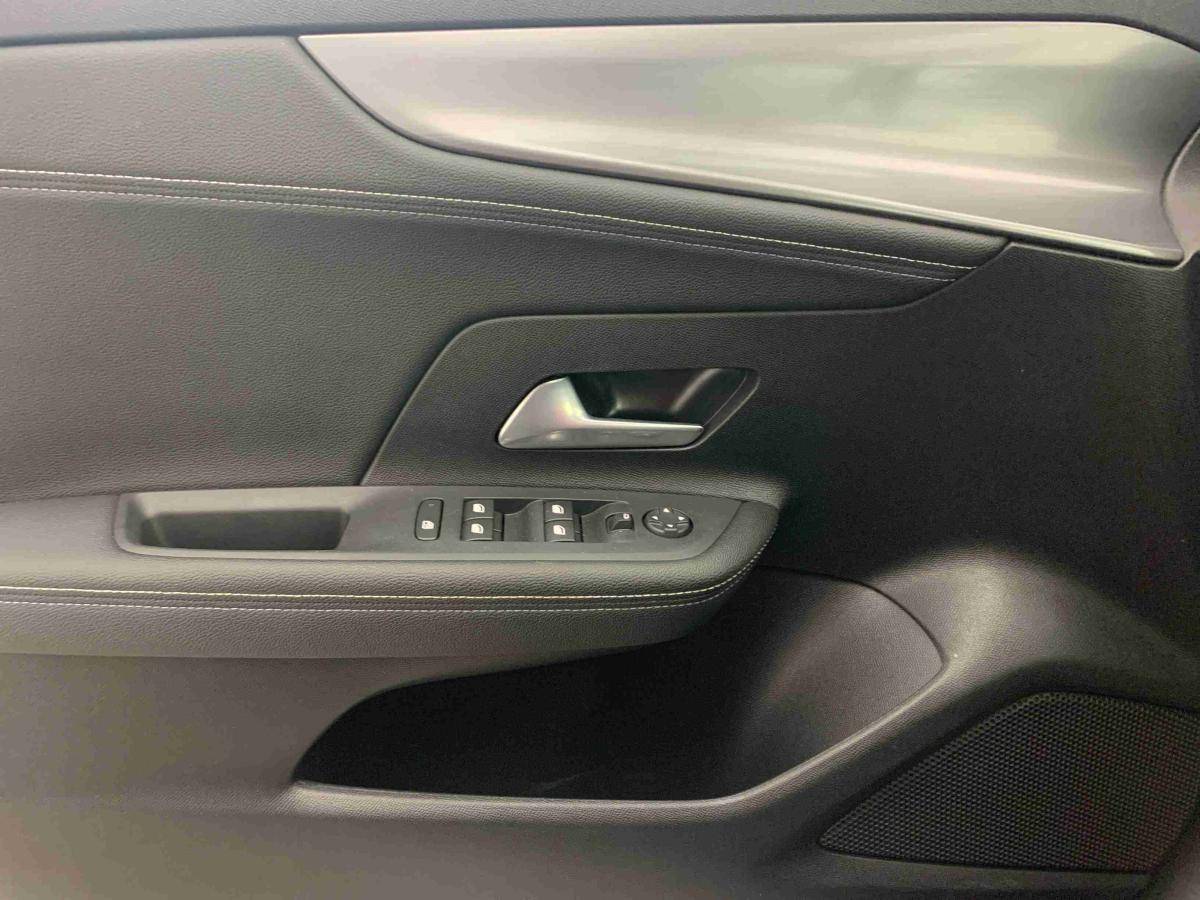 opel-mokka-2025-gasolina-1199cc