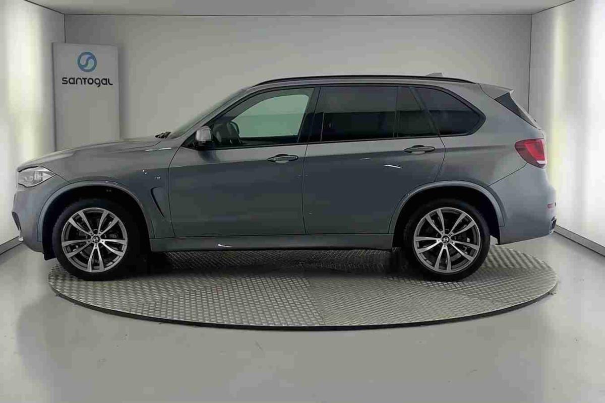 bmw-x5-2018-diesel-1995cc