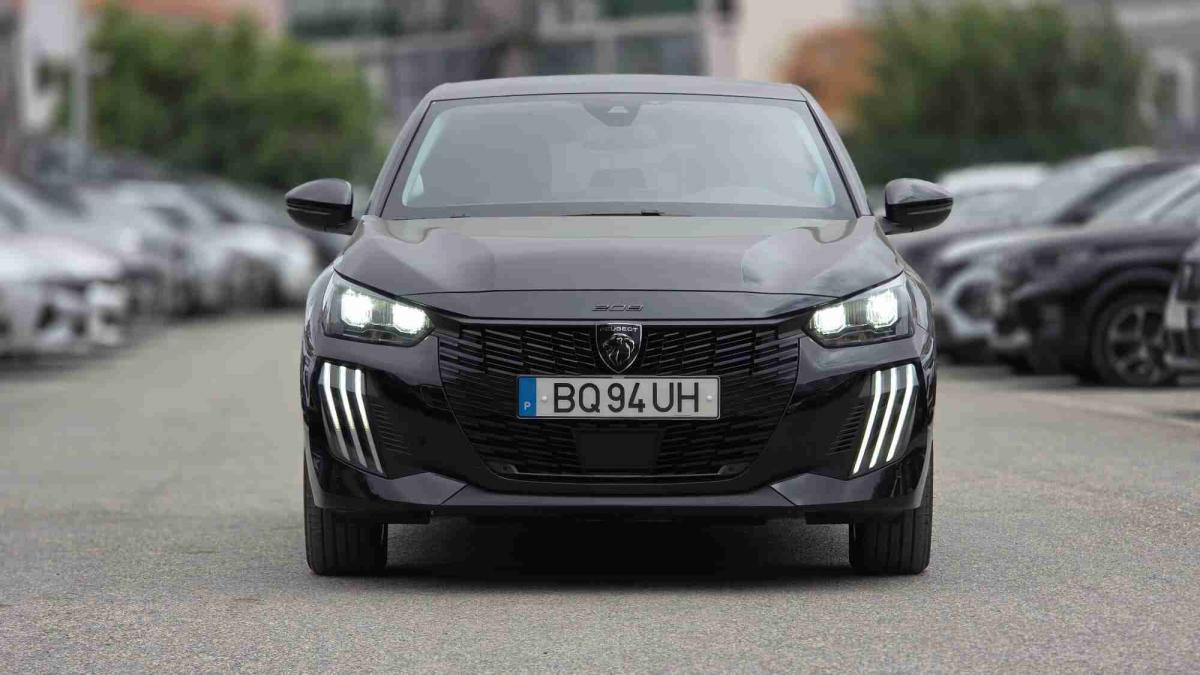 peugeot-e-208-2025-eletrico-0cc
