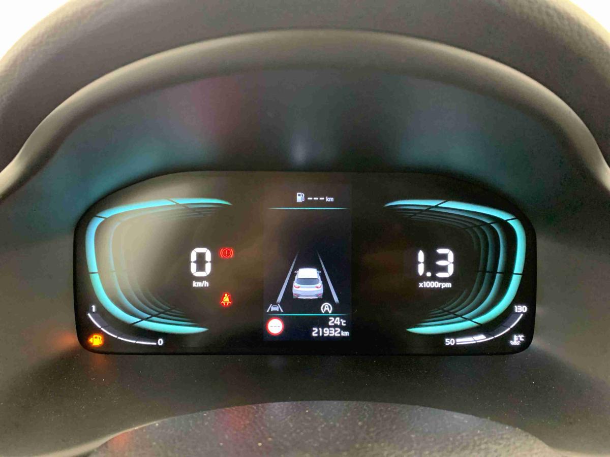 kia-stonic-2025-gasolina-998cc