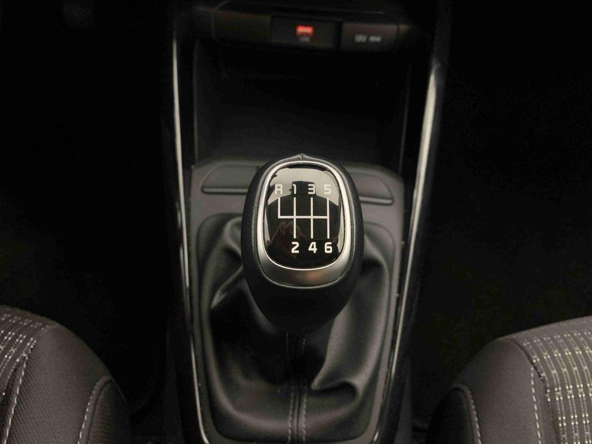 kia-stonic-2025-gasolina-998cc
