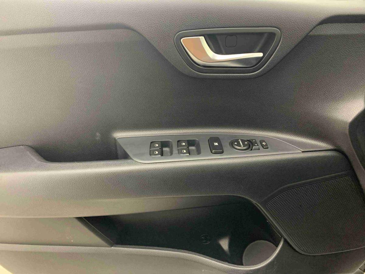 kia-stonic-2025-gasolina-998cc