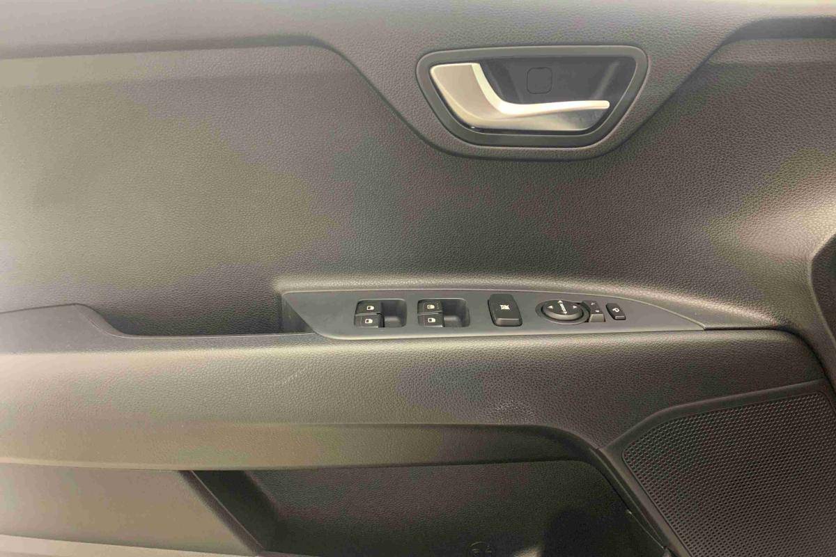kia-stonic-2025-gasolina-998cc