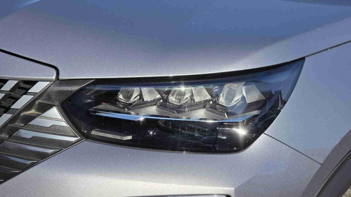 peugeot-e-2008-2025-eletrico-0cc