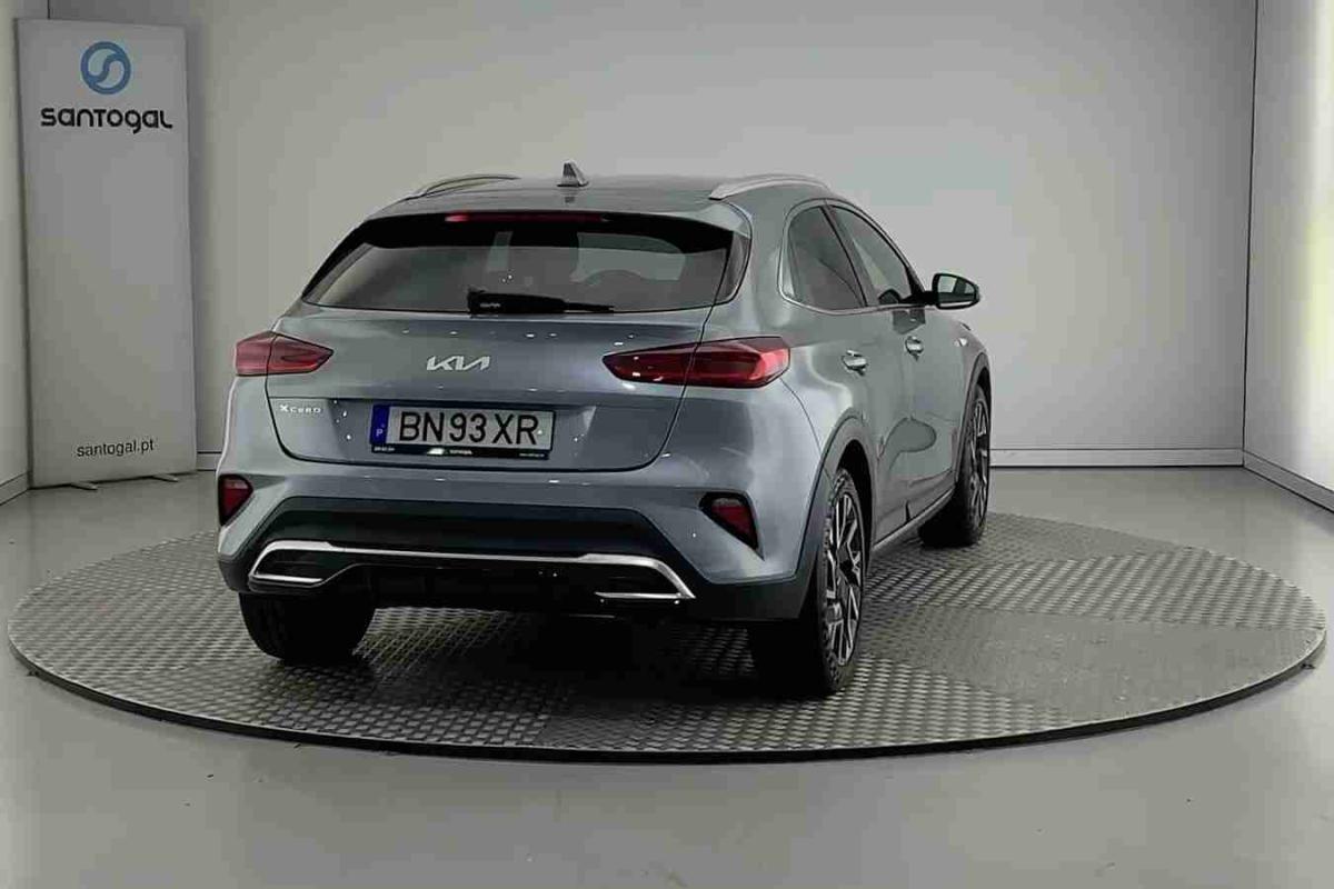 kia-xceed-2024-gasolina-1482cc