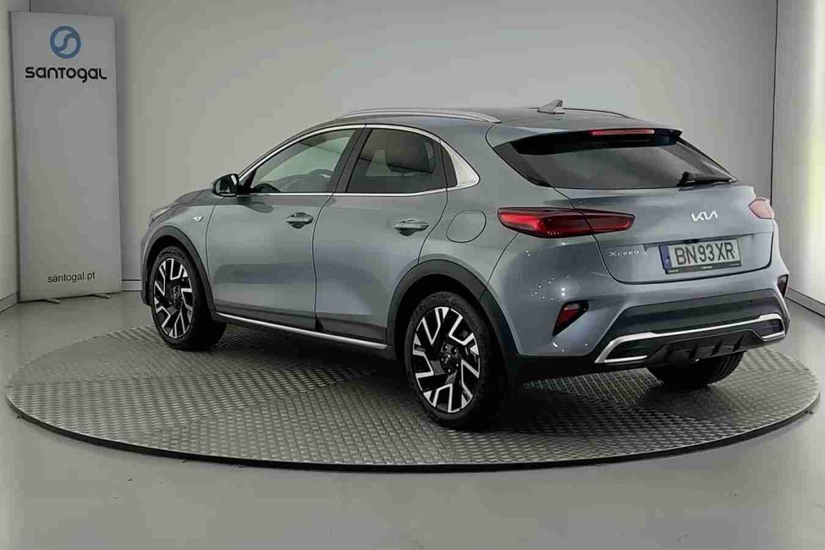 kia-xceed-2024-gasolina-1482cc